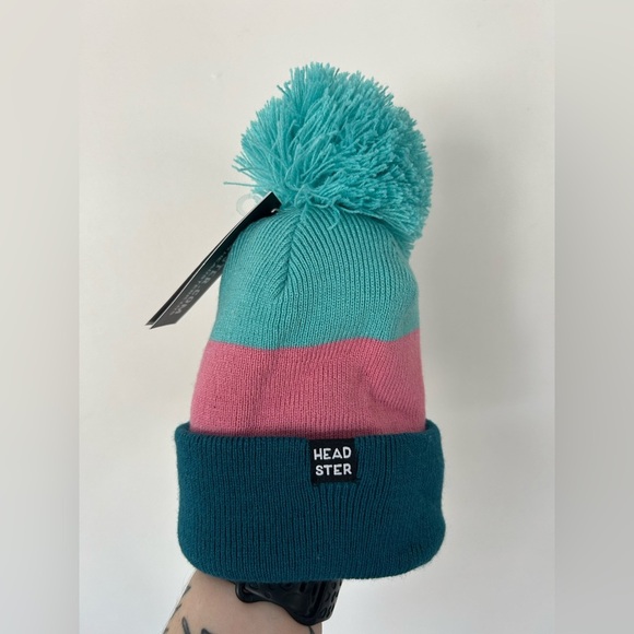 NWT Headster Pompom Toque Blue Pink Small - Picture 4 of 5